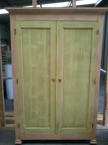 Relooking salle a manger armoire,tables